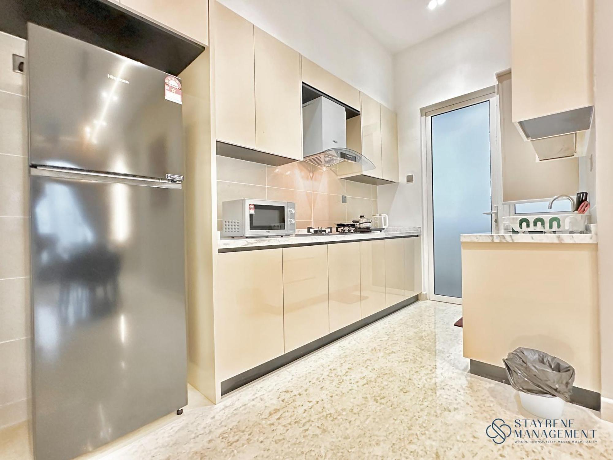 Apartment Tritower By Stayrene